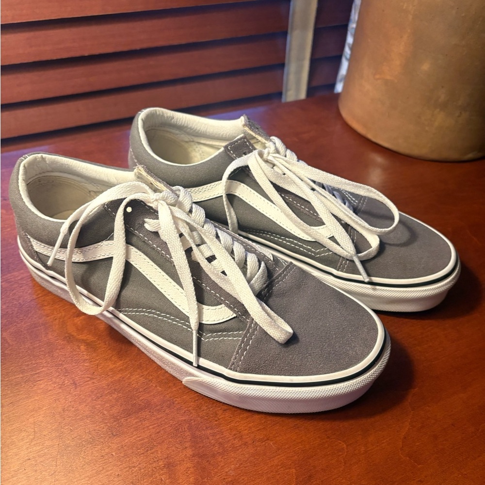 Vans Classic Gray and White Men's Sneakers